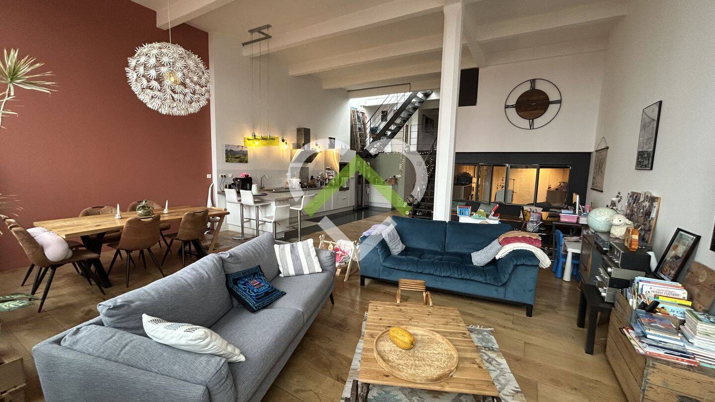 Appartement 4 pièces 143 m² · à Roubaix · 142,6 m² · 345 000 €