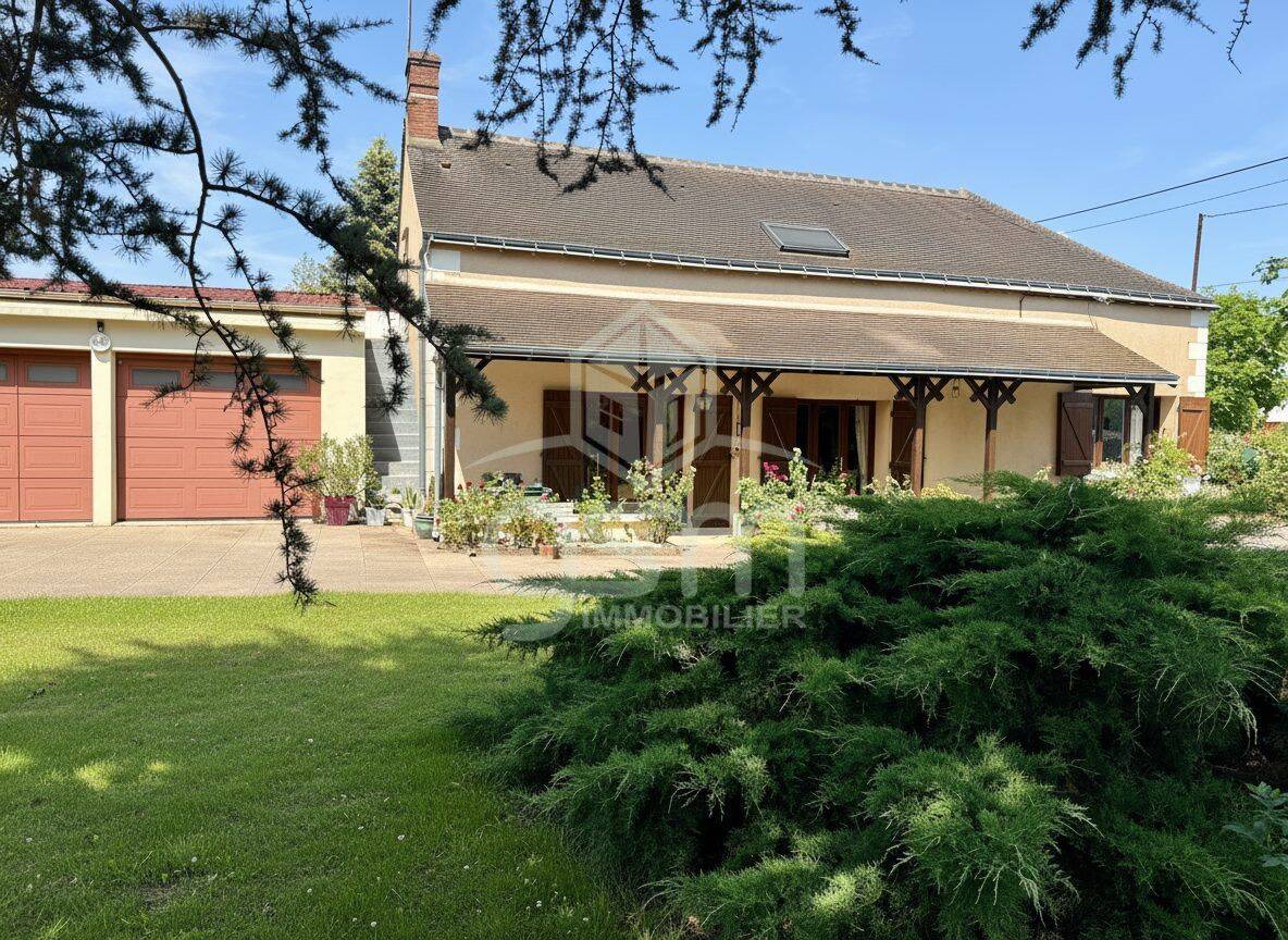 Maison 5 pièces 132 m² · à Esvres · 132 m² · 330 000 €