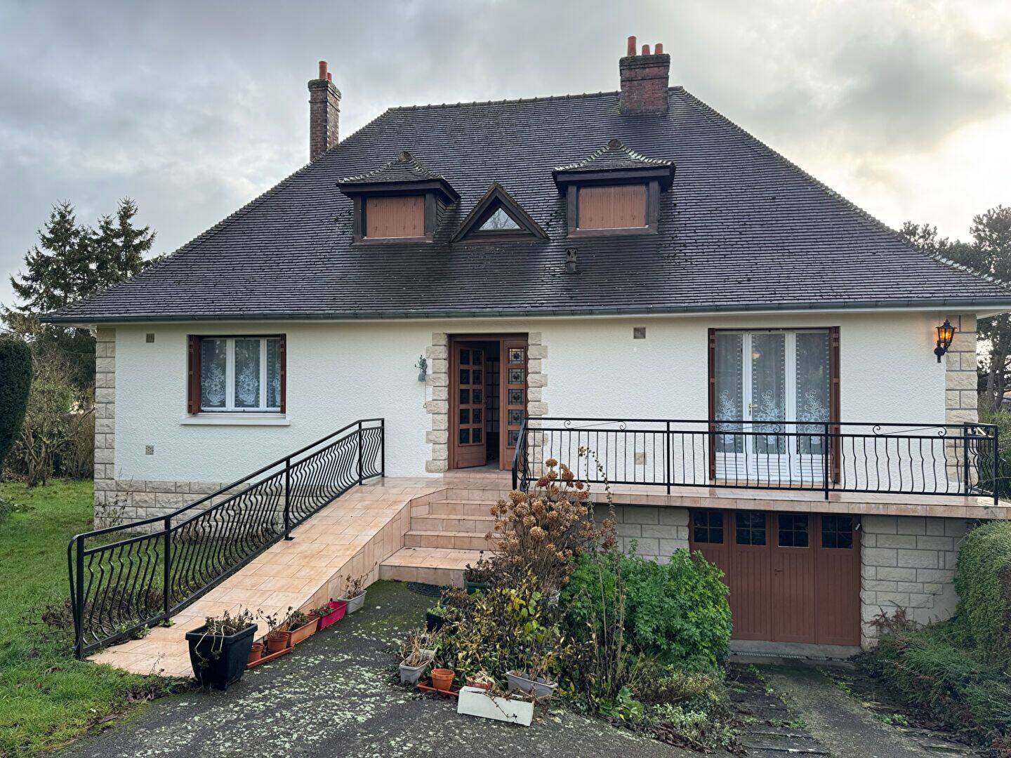 Maison 4 pièces 131 m² · à L'Aigle · 131 m² · 203 000 €