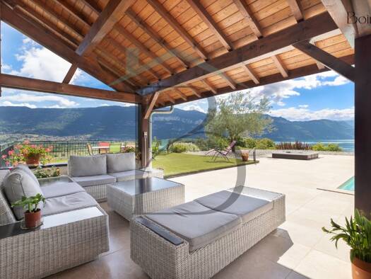 Villa à vendre 1 595 000 € 9 pièces 5 chambres 272 m² 2 658 m² de terrain Chanaz 73310