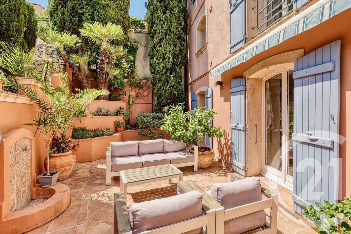 Maison 6 pièces 204 m² · à Hyères · 204 m² · 1 205 000 €