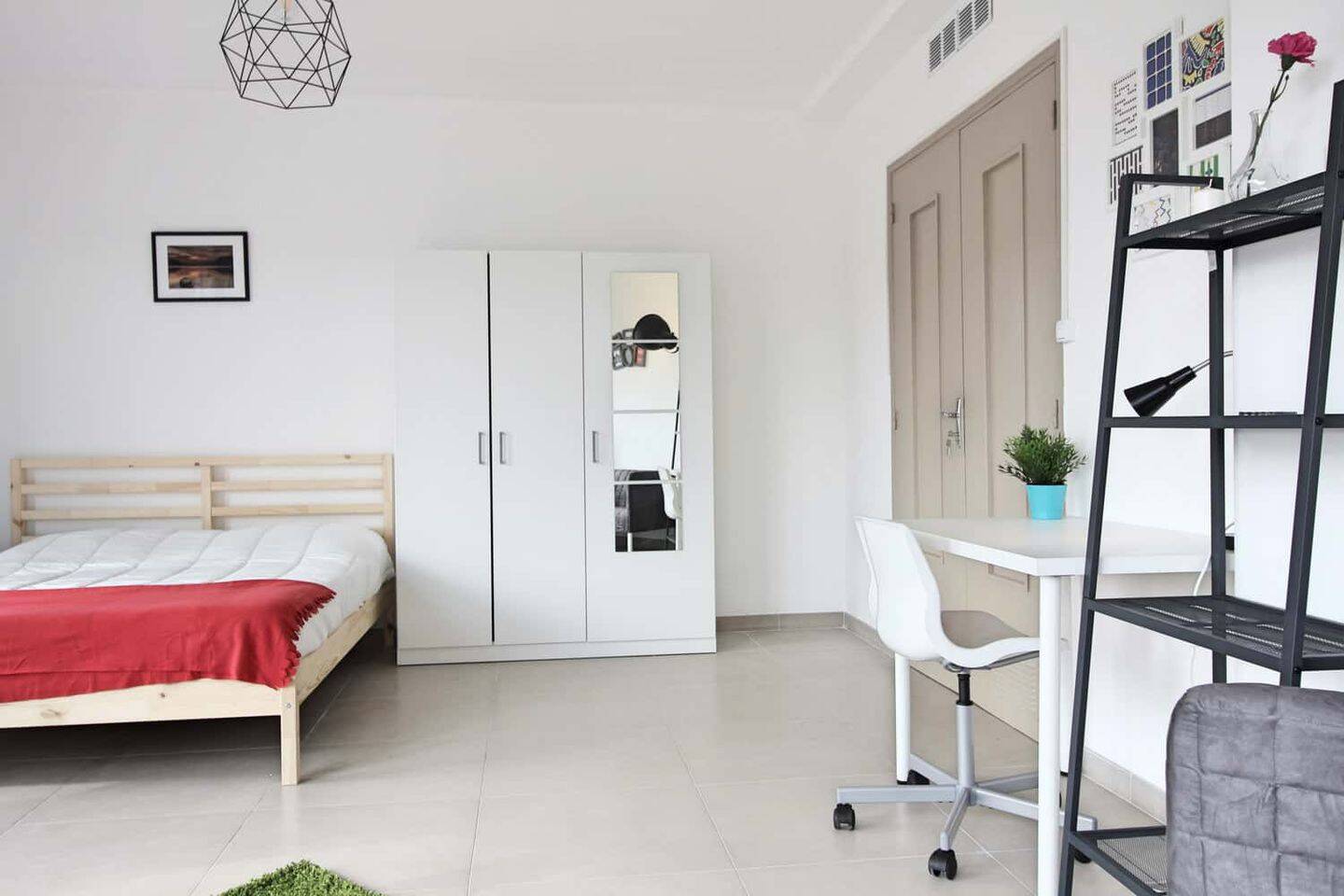 1 pièce 15 m² · à Marseille 4ème Arrondissement · 15 m² · 666 €