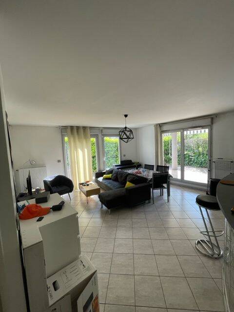 Appartement 3 pièces 71 m² · à Villeurbanne · 70,5 m² · 1 171 €