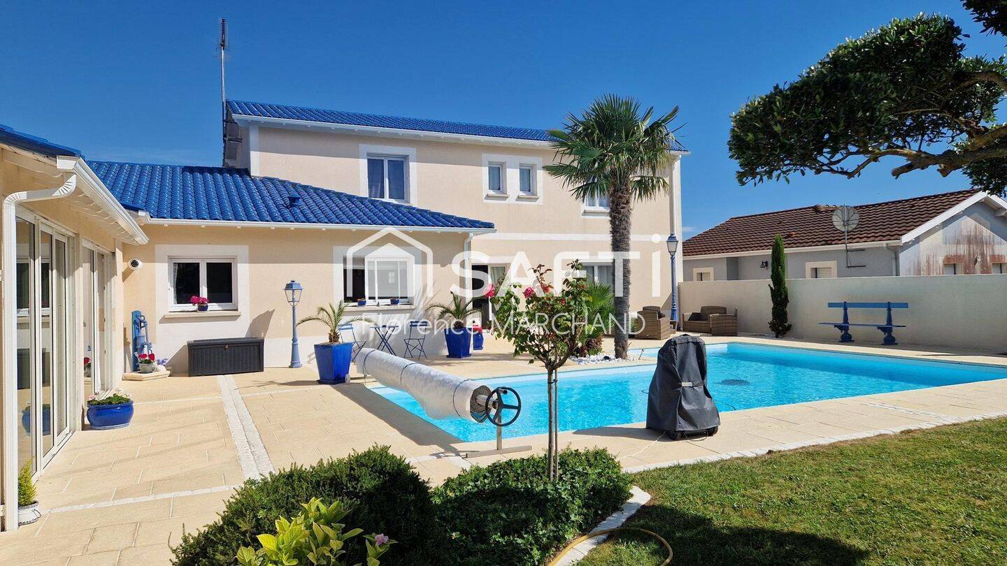Maison 6 pièces 184 m² · à Châtelaillon-Plage · 184 m² · 1 082 000 €