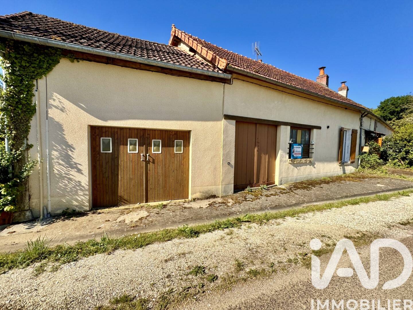 Maison 3 pièces 54 m² · à Sainte-Colombe-des-Bois · 54 m² · 35 000 €