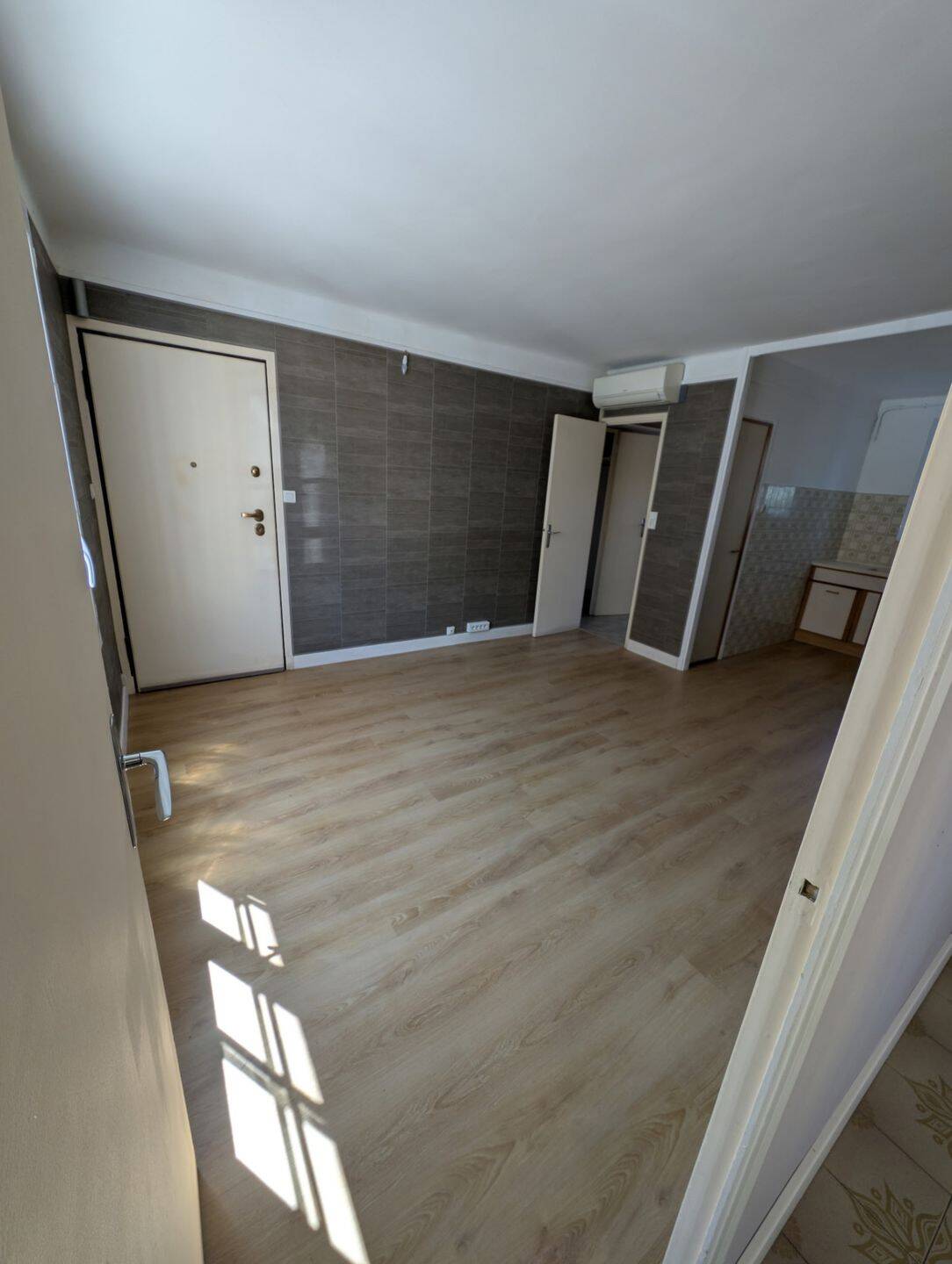 Appartement 3 pièces 44 m² · à Marseille 14ème Arrondissement · 44 m² · 880 €/mois