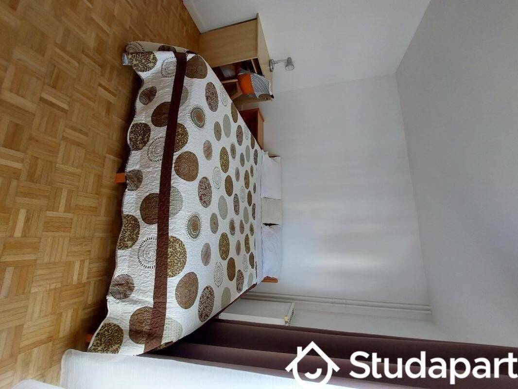 Appartement 2 pièces 44 m² · à Courbevoie · 44 m² · 1 400 €