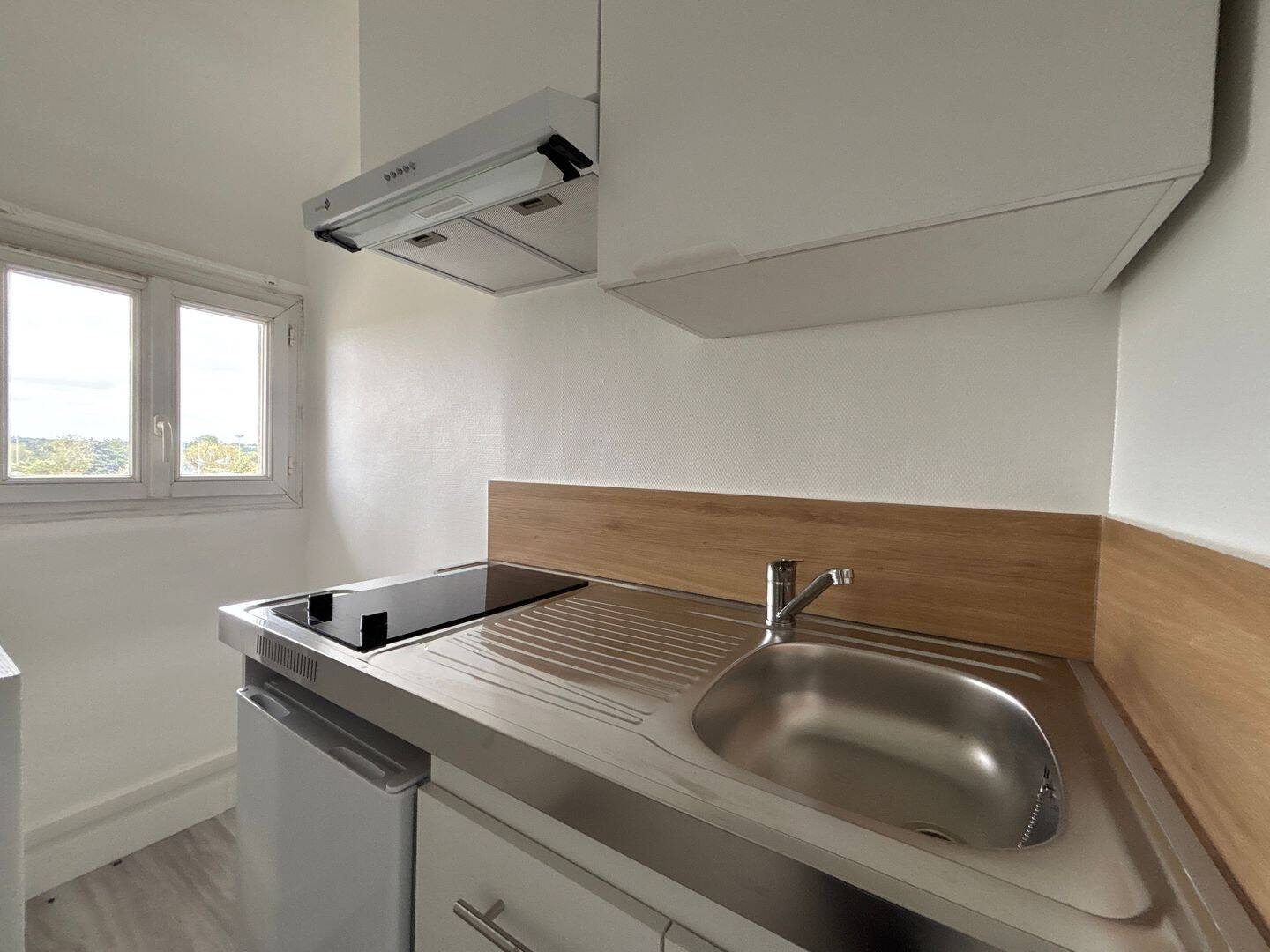 Appartement 1 pièce 25 m² · à Champigny-sur-Marne · 24,6 m² · 590 €