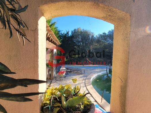 Maison à vendre 340 000 € 5 pièces 3 chambres 150 m² 3 096 m² de terrain Capendu 11700