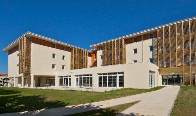 Appartement 2 pièces 44 m² · à Niort · 43,9 m² · 119 677 €