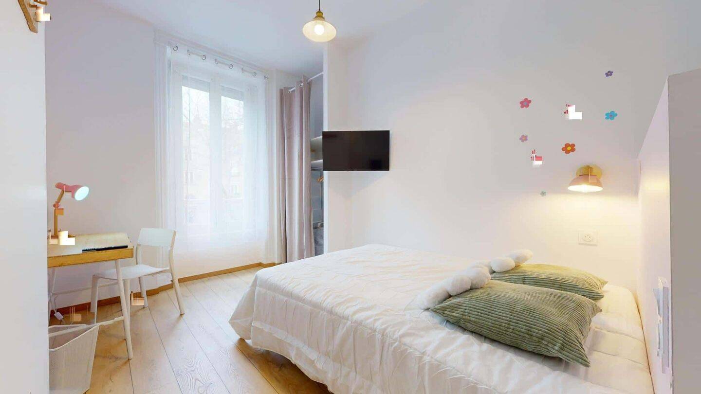 1 pièce 15 m² · à Saint-Étienne · 15 m² · 340 €