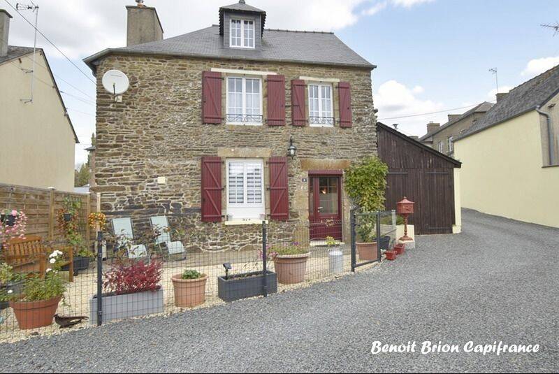 Maison 4 pièces 92 m² · à Fougerolles-du-Plessis · 92 m² · 148 500 €