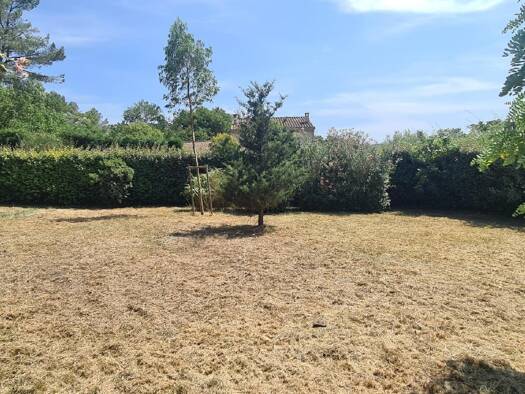 Terrain constructible à vendre 190 000 € 803 m² de terrain Villeneuve-lès-Avignon 30400