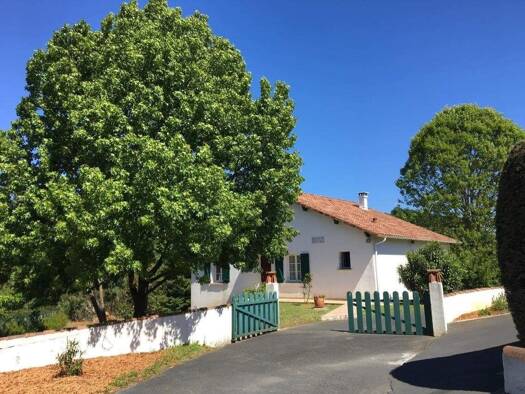 Maison à vendre 550 000 € 6 pièces 5 chambres 115 m² 1 500 m² de terrain Saint-Pée-sur-Nivelle 64310