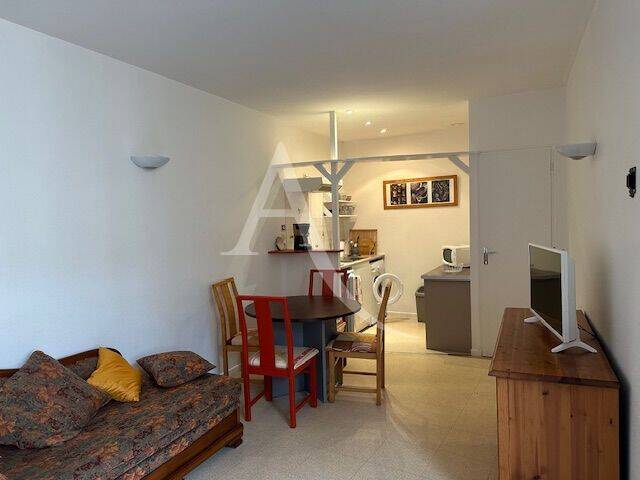 Appartement 2 pièces 43 m² · à Rochefort · 43 m² · 575 €