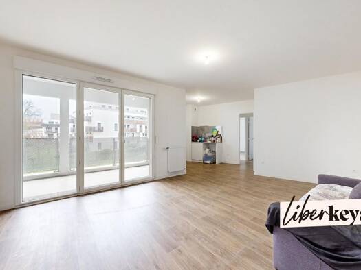 Appartement à vendre 245 000 € 3 pièces 2 chambres 59 m² 1er étage Gondoles Nord I Choisy-le-Roi 94600