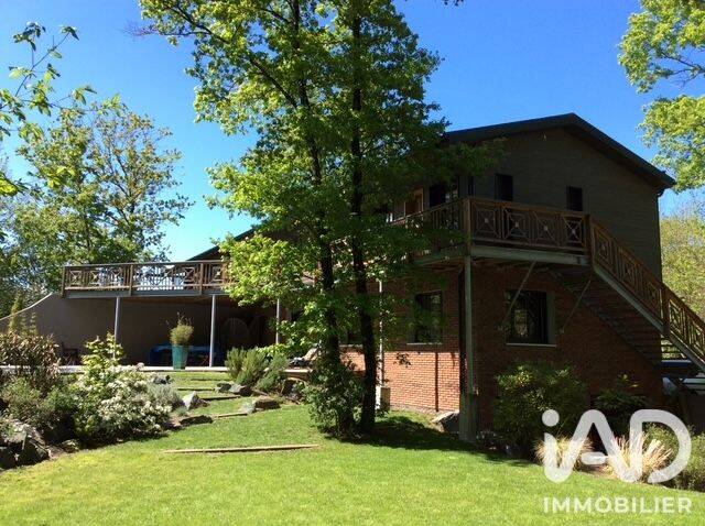 Maison 12 pièces 283 m² · à Saintes · 283 m² · 1 627 500 €