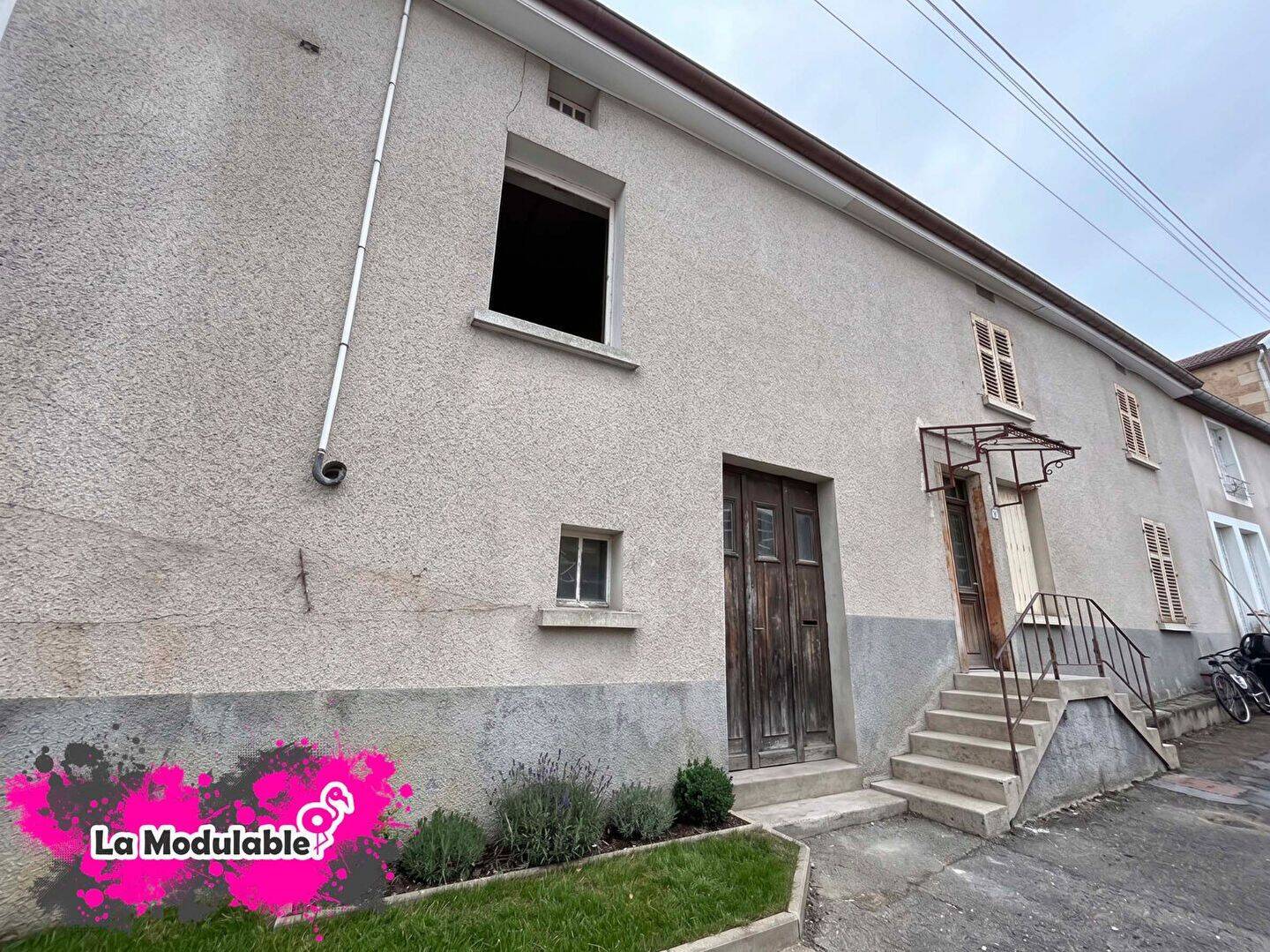Maison 3 pièces 147 m² · à La Vôge-les-Bains · 147 m² · 29 000 €