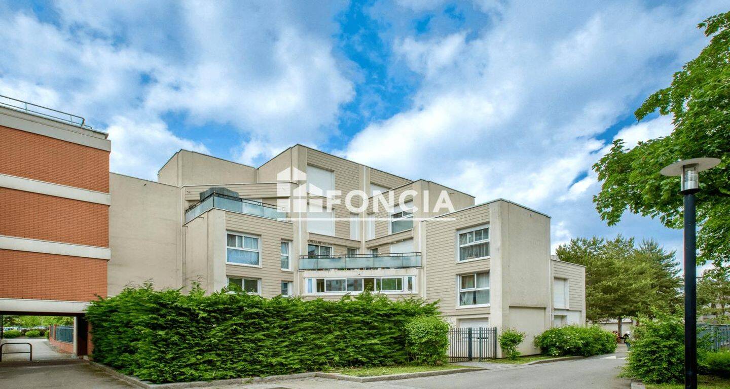Appartement 4 pièces 82 m² · à Trappes · 82,3 m² · 155 000 €