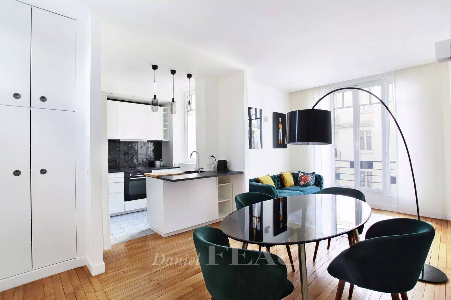 Appartement 3 pièces 73 m² · à Paris 7ème Arrondissement · 73 m² · 4 200 €