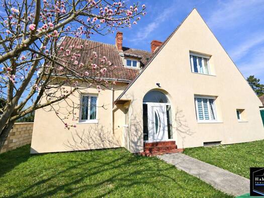 Maison à vendre 429 900 € 6 pièces 4 chambres 144 m² 468 m² de terrain Thieux 77230