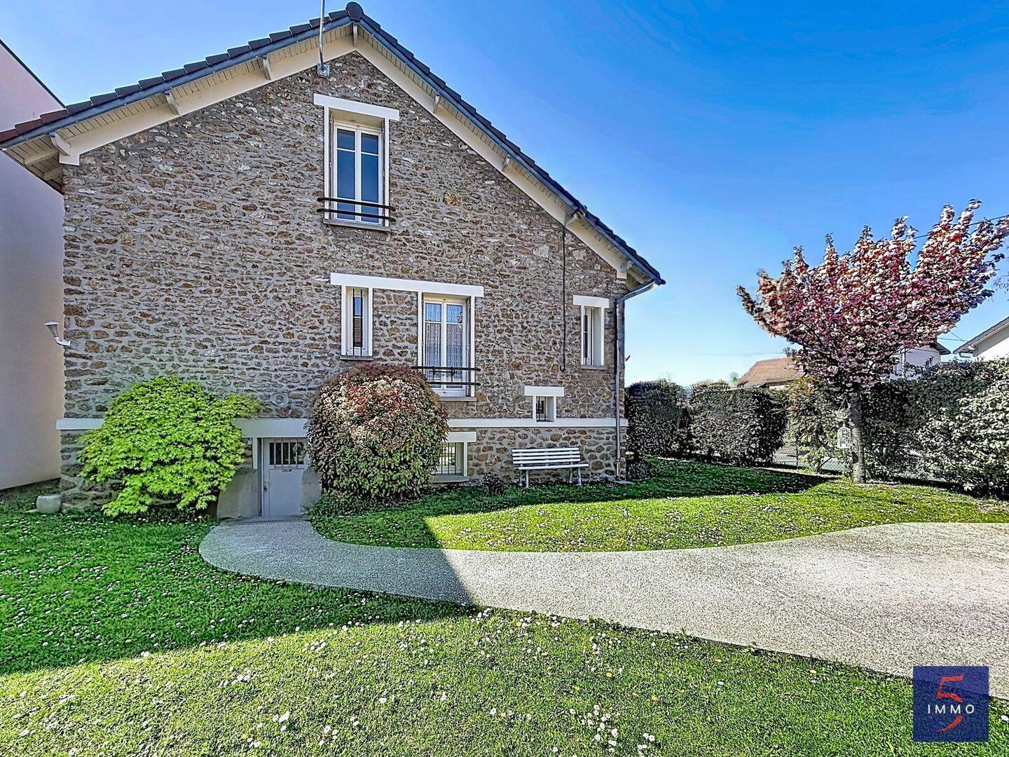 Maison 5 pièces 87 m² · à Vaires-sur-Marne · 86,5 m² · 395 000 €