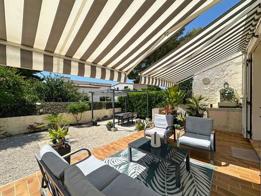 Maison à vendre 615 000 € 5 pièces 4 chambres 120 m² 355 m² de terrain Le Village-L'Esperon Sausset-les-Pins 13960