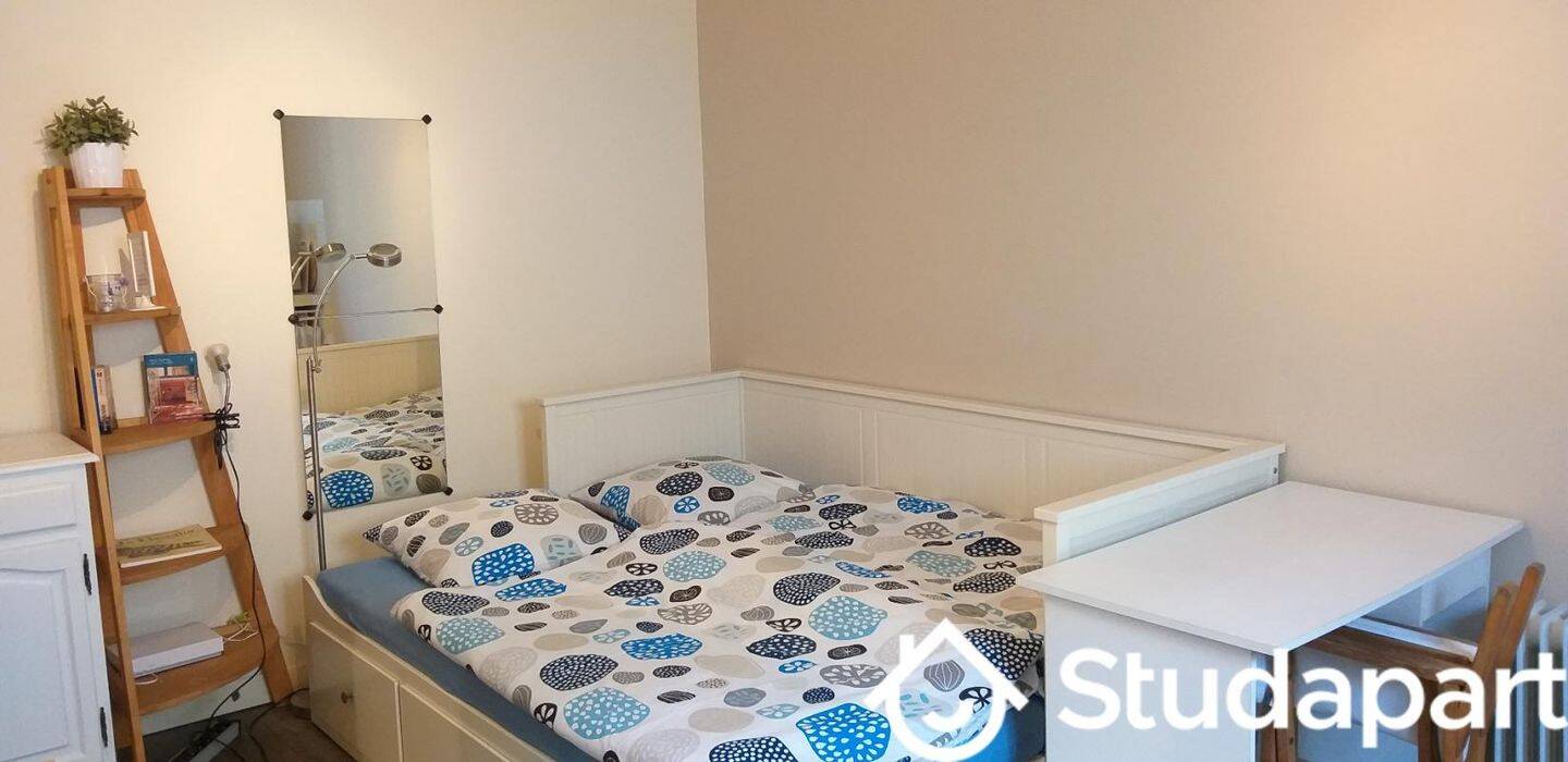 Appartement 1 pièce 22 m² · à Marseille 8ème Arrondissement · 22 m² · 637 €