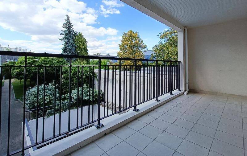 Appartement 3 pièces 78 m² · à Nantes · 77,9 m² · 990 €