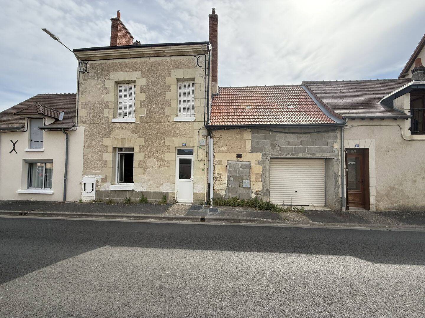 Maison 3 pièces 99 m² · à Buxeuil · 99 m² · 50 000 €