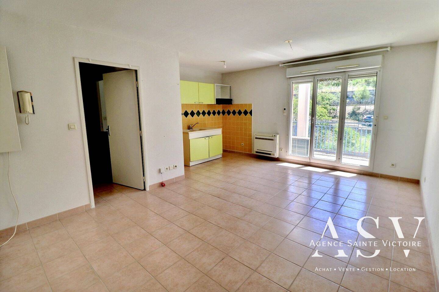 Appartement 2 pièces 40 m² · à Marseille 15ème Arrondissement · 40 m² · 138 000 €