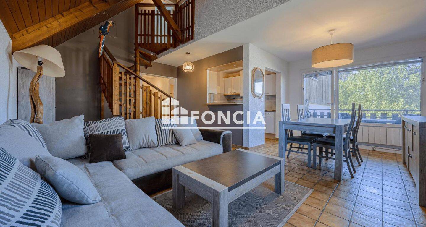 Appartement 4 pièces 103 m² · à Poisy · 102,5 m² · 425 000 €
