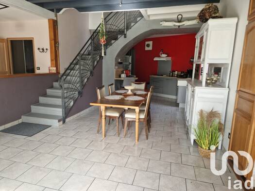 Maison à vendre 173 000 € 6 pièces 4 chambres 156 m² 307 m² de terrain Saint-Maurice-près-Pionsat 63330