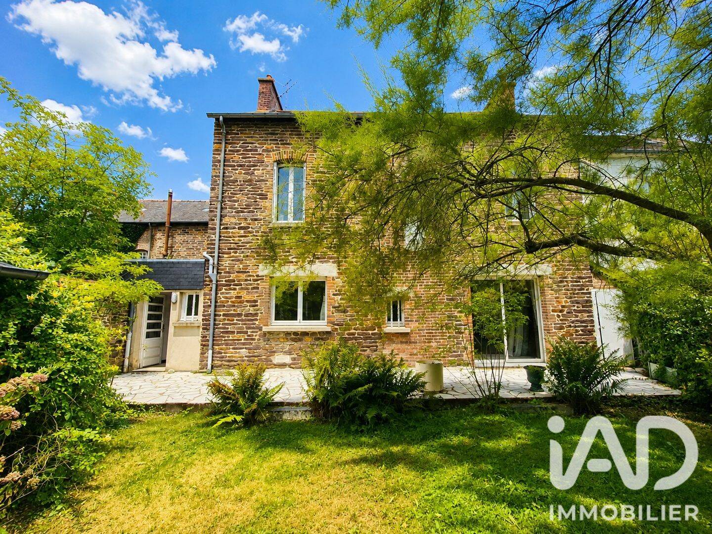 Maison 8 pièces 160 m² · à Rennes · 160 m² · 595 000 €