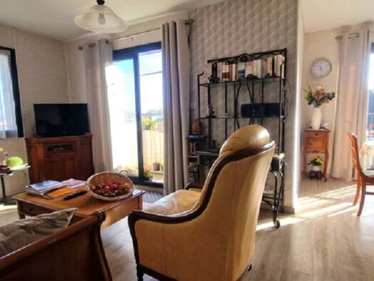 Appartement en viager occupé Bouquet 57 600 € 2 pièces 1 chambre 46 m² Étage 1/2 Ouest Péri-Centre Ville Vannes 56000