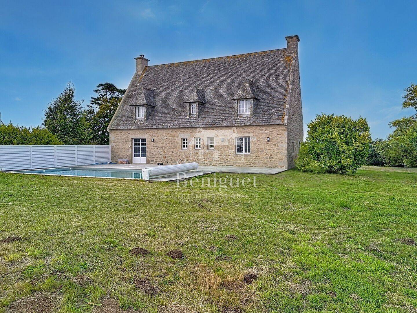 Maison 7 pièces 183 m² · à Kerlouan · 183 m² · 625 000 €