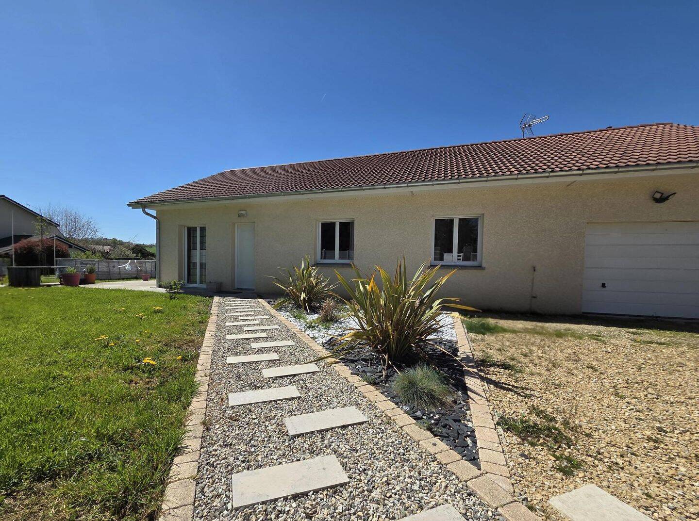 Maison 4 pièces 97 m² · à Sainte-Blandine · 97,4 m² · 324 900 €