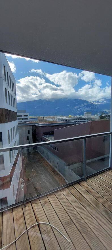Appartement 3 pièces 62 m² · à Grenoble · 62,4 m² · 874 €