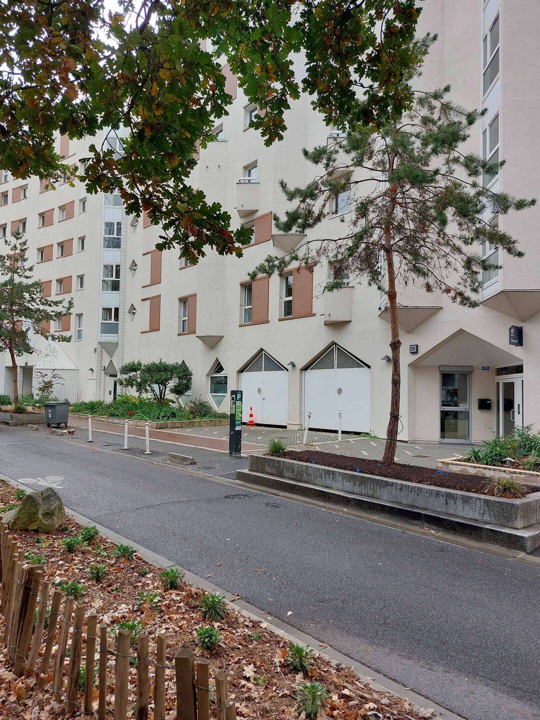 Appartement 2 pièces 51 m² · à Montrouge · 51 m² · 1 303 €/mois