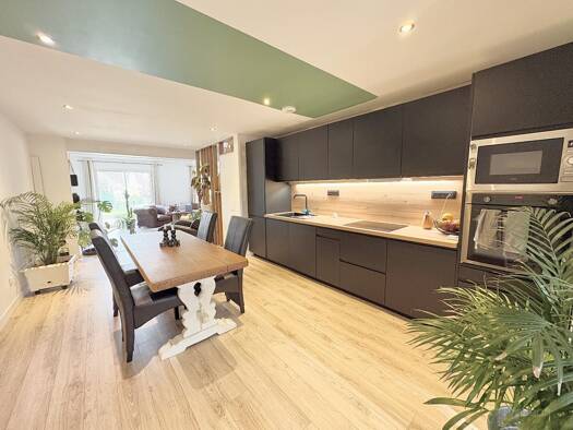 Maison à vendre 230 000 € 6 pièces 4 chambres 117 m² 610 m² de terrain Rosny-sur-Seine 78710