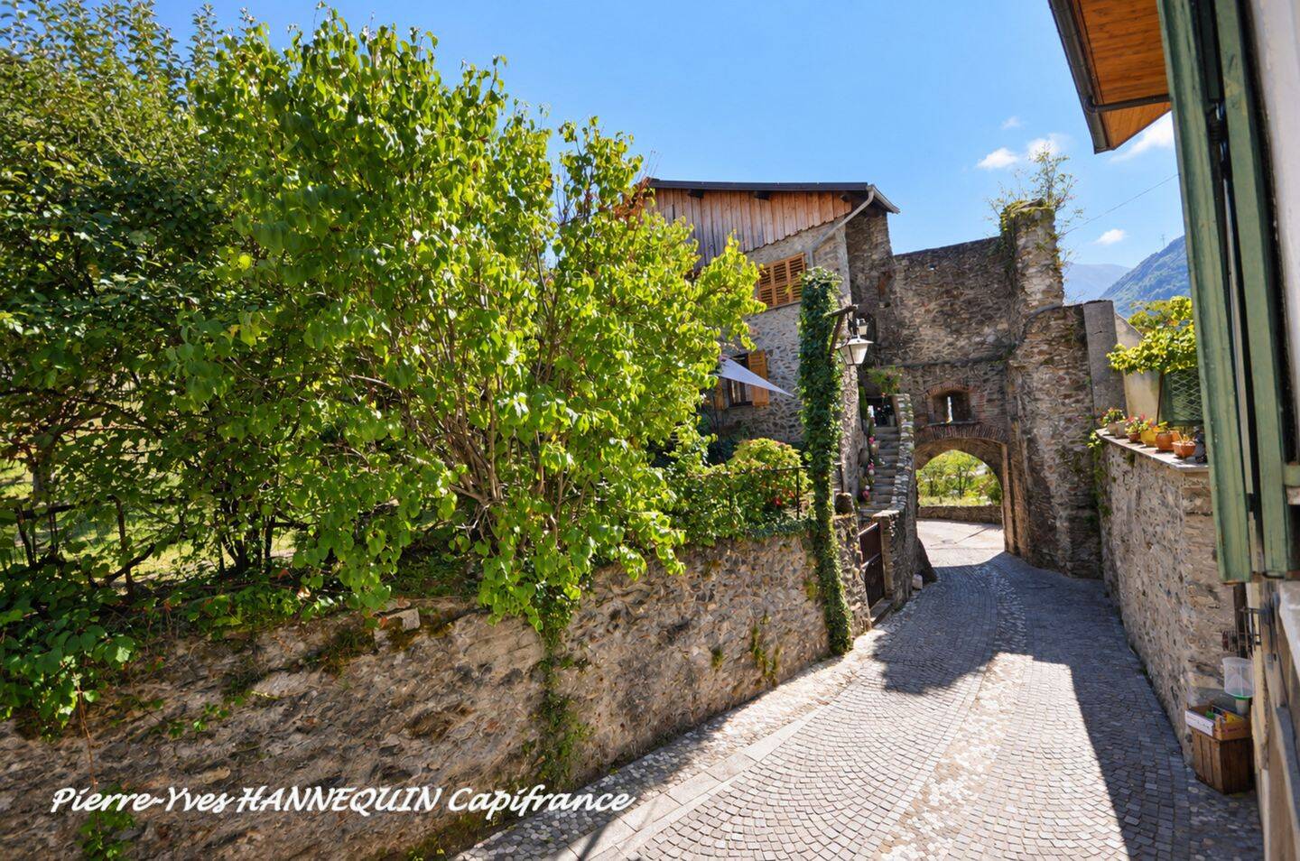 Appartement 3 pièces 77 m² · à Albertville · 77 m² · 215 000 €