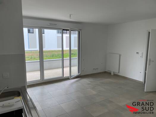 Appartement à louer 650 € 2 pièces 1 chambre 42,7 m² RDC/5 Saint Symphorien Tours 37100