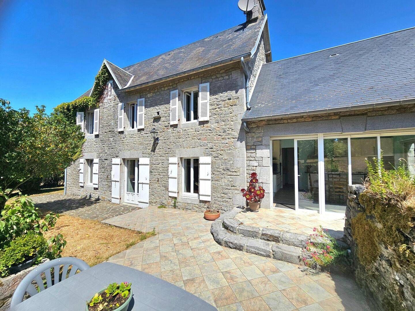 Maison 9 pièces 230 m² · à Tourneville-sur-Mer · 230 m² · 535 000 €