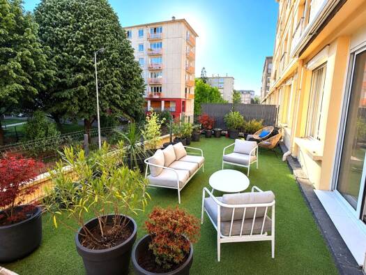 Appartement à vendre 183 000 € 4 pièces 3 chambres 66 m² RDC Centre Ville-Rive Gauche Rouen 76100