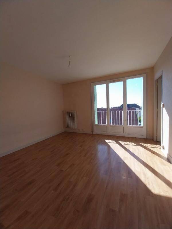 Appartement 4 pièces 65 m² · à Chenôve · 65 m² · 472 €