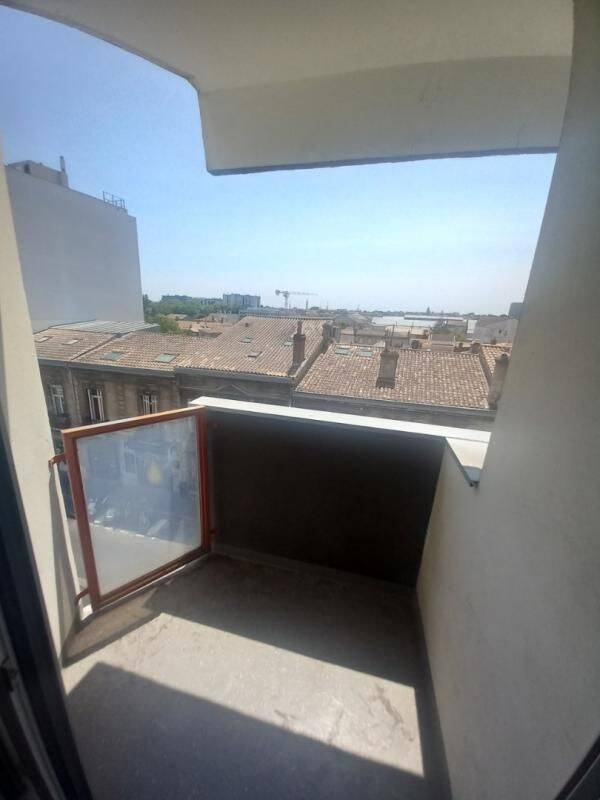 Appartement 1 pièce 17 m² · à Bordeaux · 17 m² · 446 €