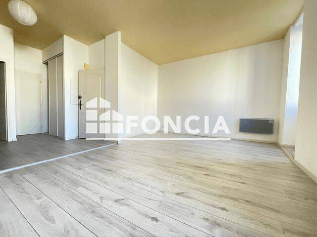 Appartement 1 pièce 33 m² · à Eymet · 33,4 m² · 367 €