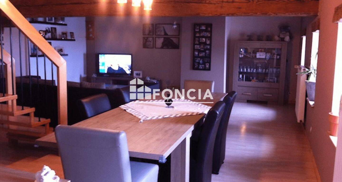 Appartement 6 pièces 129 m² · à Dieuze · 129 m² · 880 €/mois