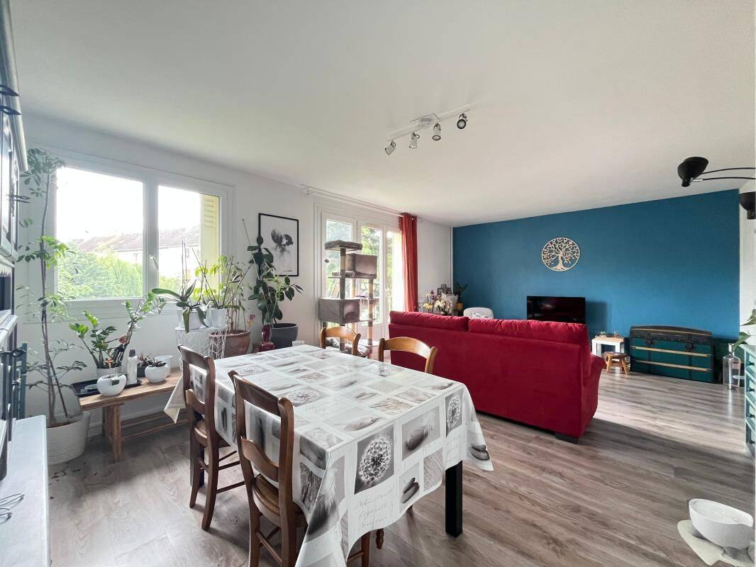 Appartement 5 pièces 84 m² · à Alençon · 83,8 m² · 86 000 €