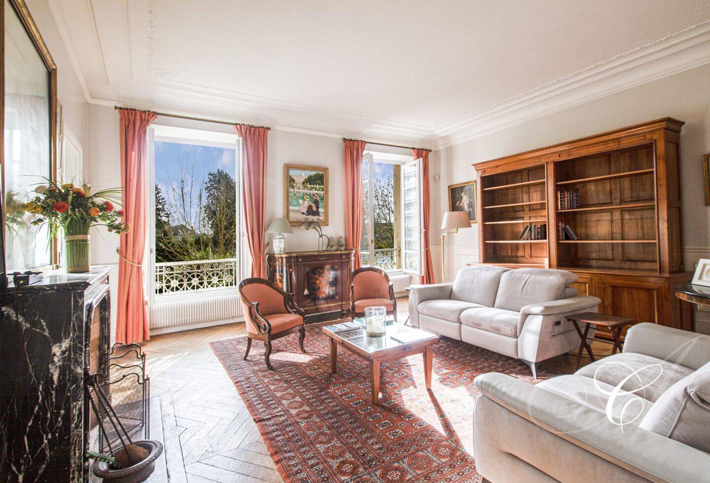 Appartement 6 pièces 157 m² · à Versailles · 157 m² · 1 320 000 €